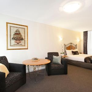 Studio met een Queen Size Bed